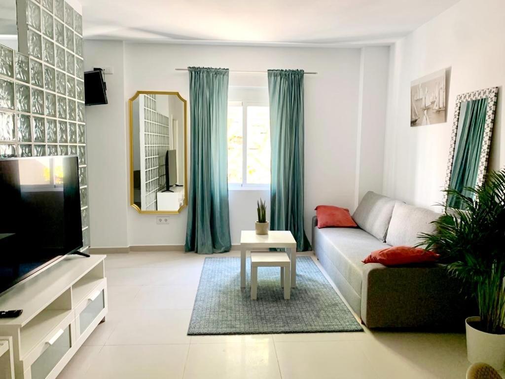 Villamartin Hotel Ghb Dehesa de Campoamor  Exteriör bild