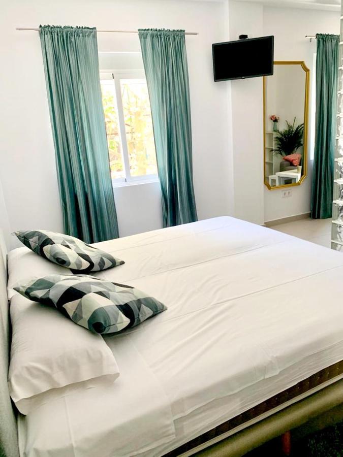 Villamartin Hotel Ghb Dehesa de Campoamor  Exteriör bild